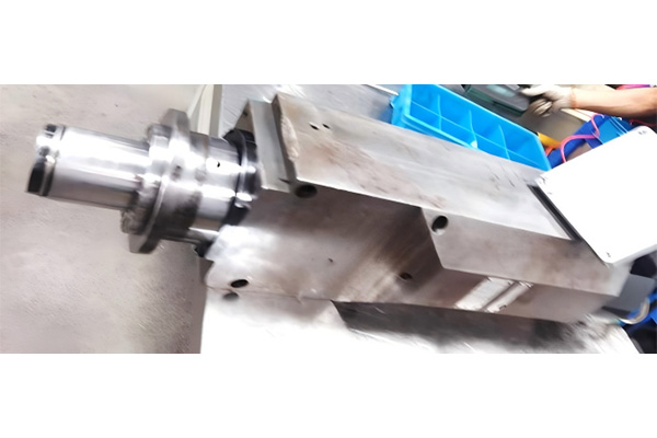 瑞士 WEISS 磨齿机 1200